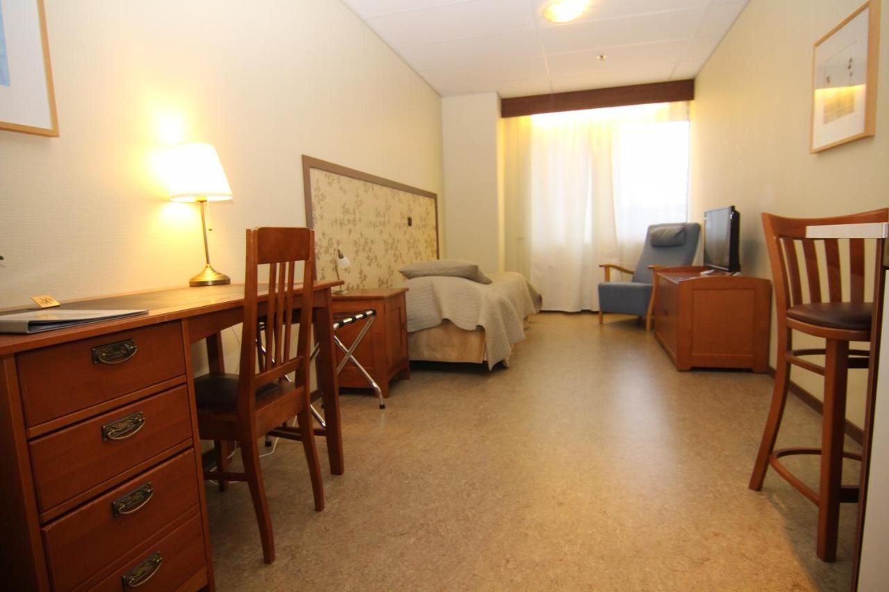Отель Pii Hotel Сало