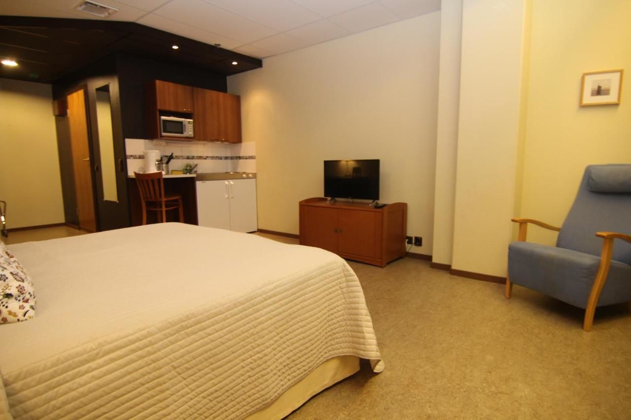Отель Pii Hotel Сало-18