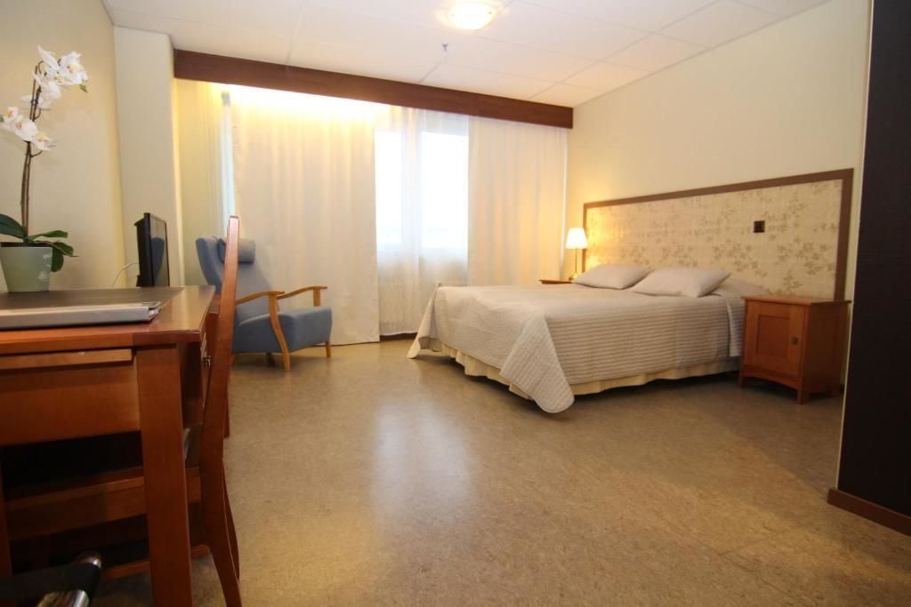 Отель Pii Hotel Сало